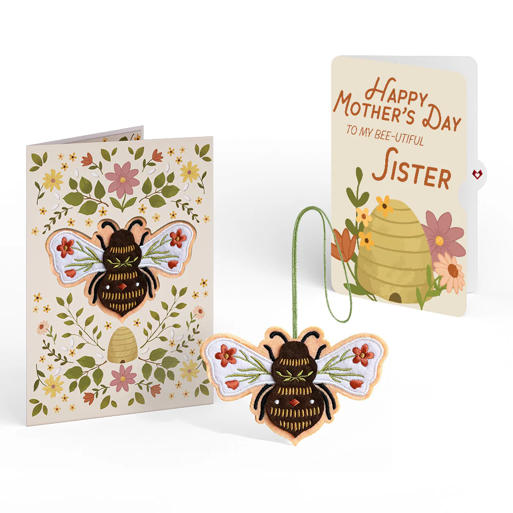 Botanical Bee Mother’s Day HeartFelt Charm Card™ and Sentiment Set for Sister