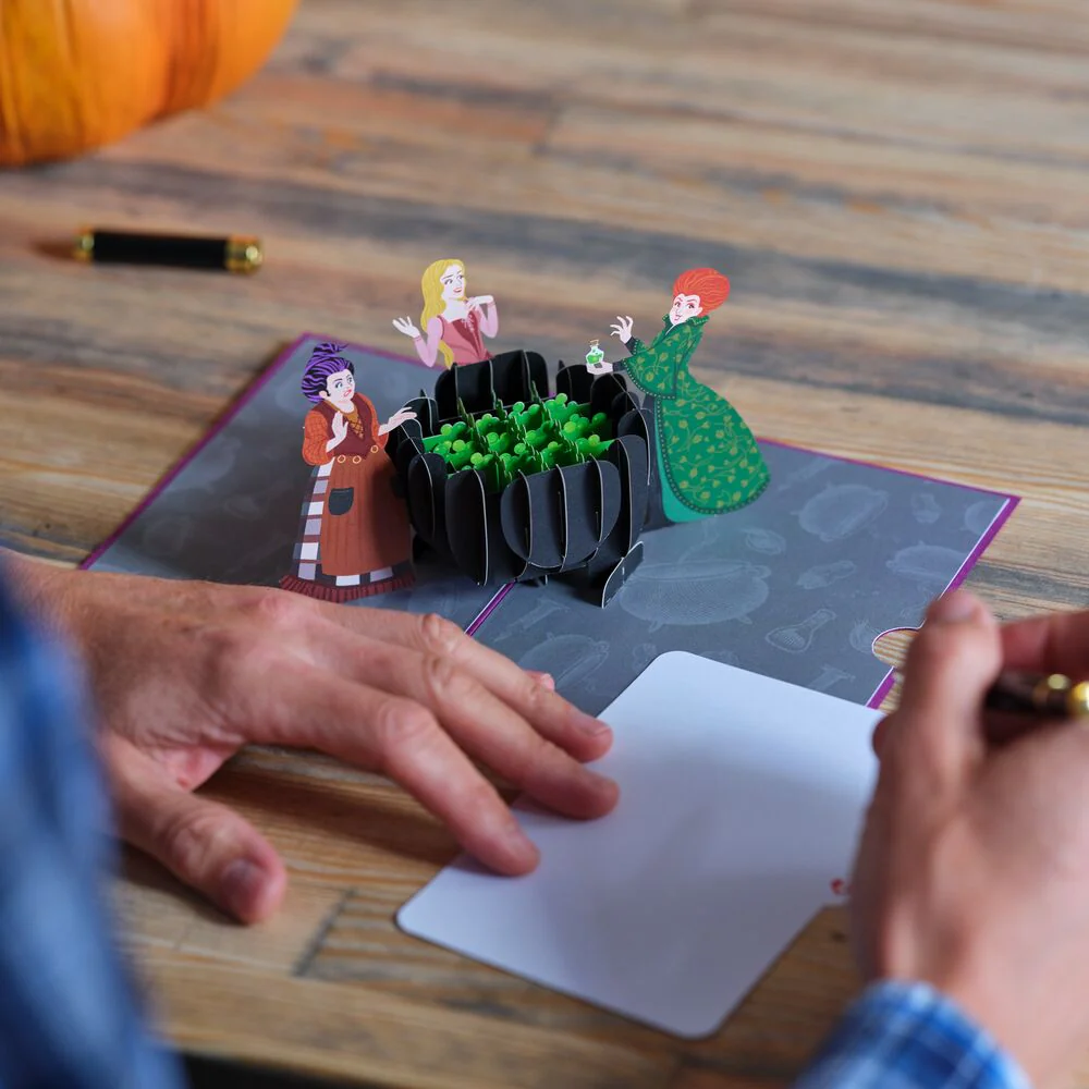 Disney Hocus Pocus I Put a Spell on You Pop-Up Card - Image 4