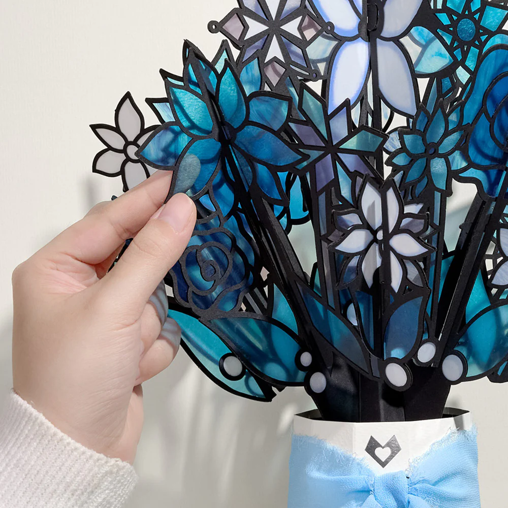 Winter Starlight Suncatcher Bouquet and Sentiment Set for Baby - Image 3